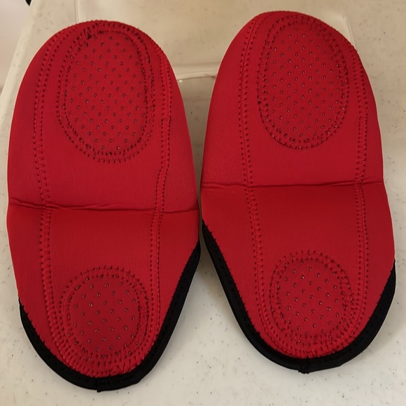 BNWT Simon Chang Ladies Neoprene Slippers - Picture 5 of 5